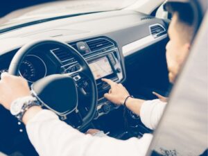 Automotive Diagnostic Tools: Revolutionizing Car Troubleshooting