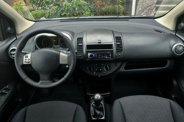 Compact vs Full-Size Cars